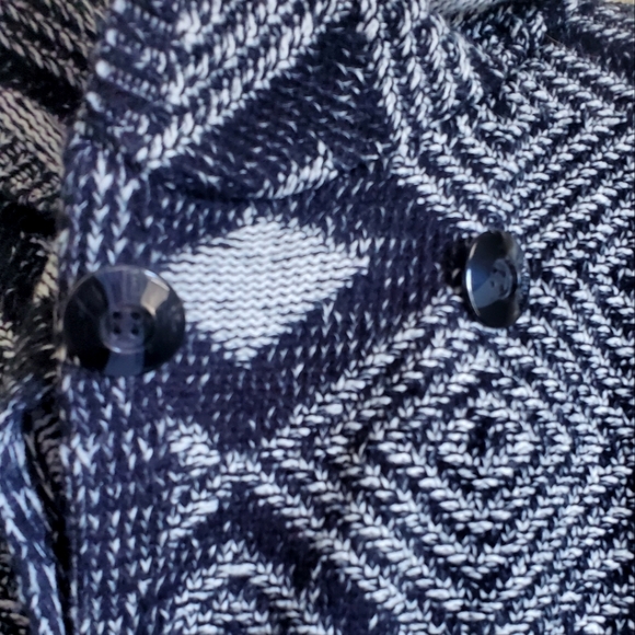 FYLO London Oversized Open Front Cardigan Sweater Poncho Geo Size Med - Picture 9 of 10